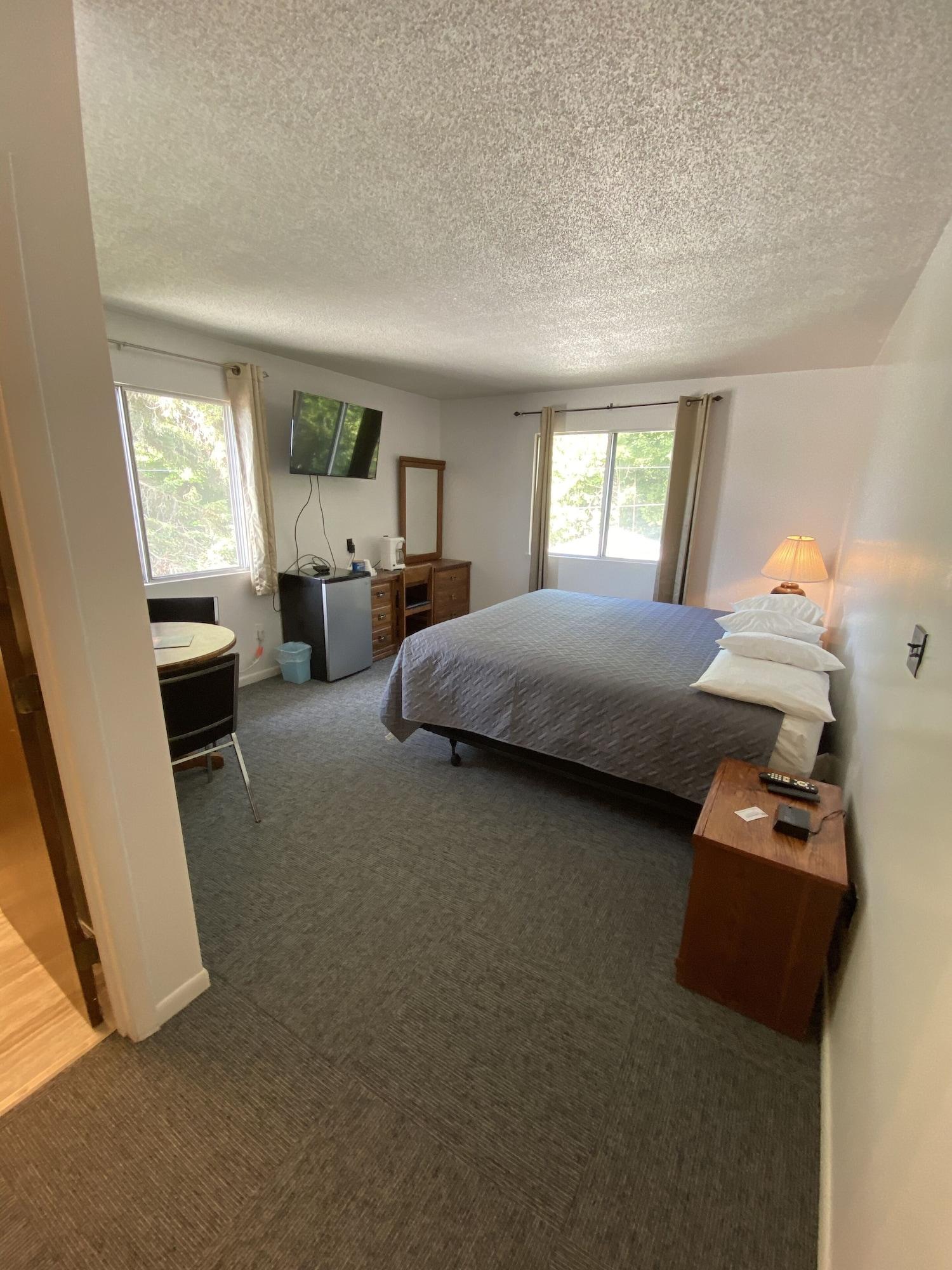 Varios Villa Moderne Motel