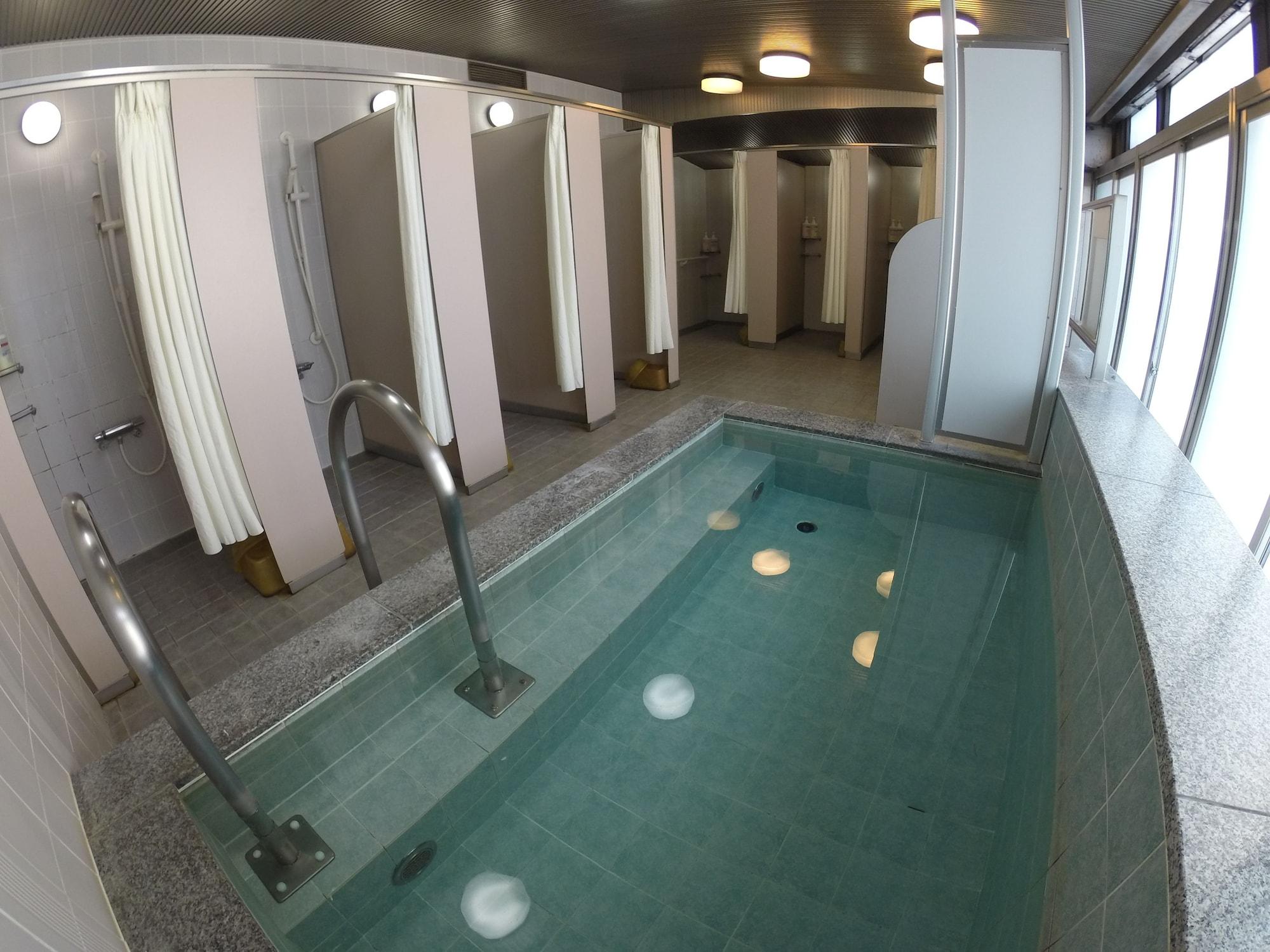 Spa Tokyo Central Youth Hostel