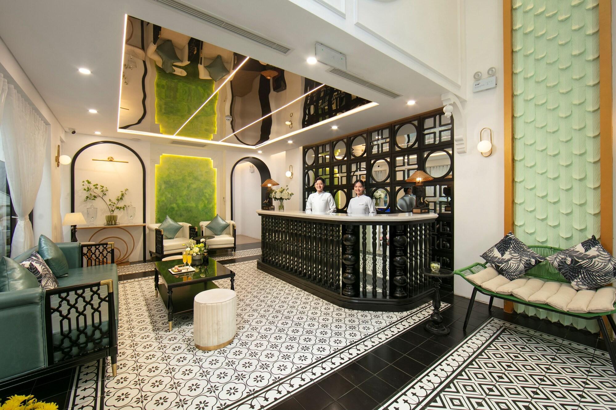 Varios Hotel De Rond Hanoi