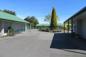 Alojamiento - Commodore Court Motel