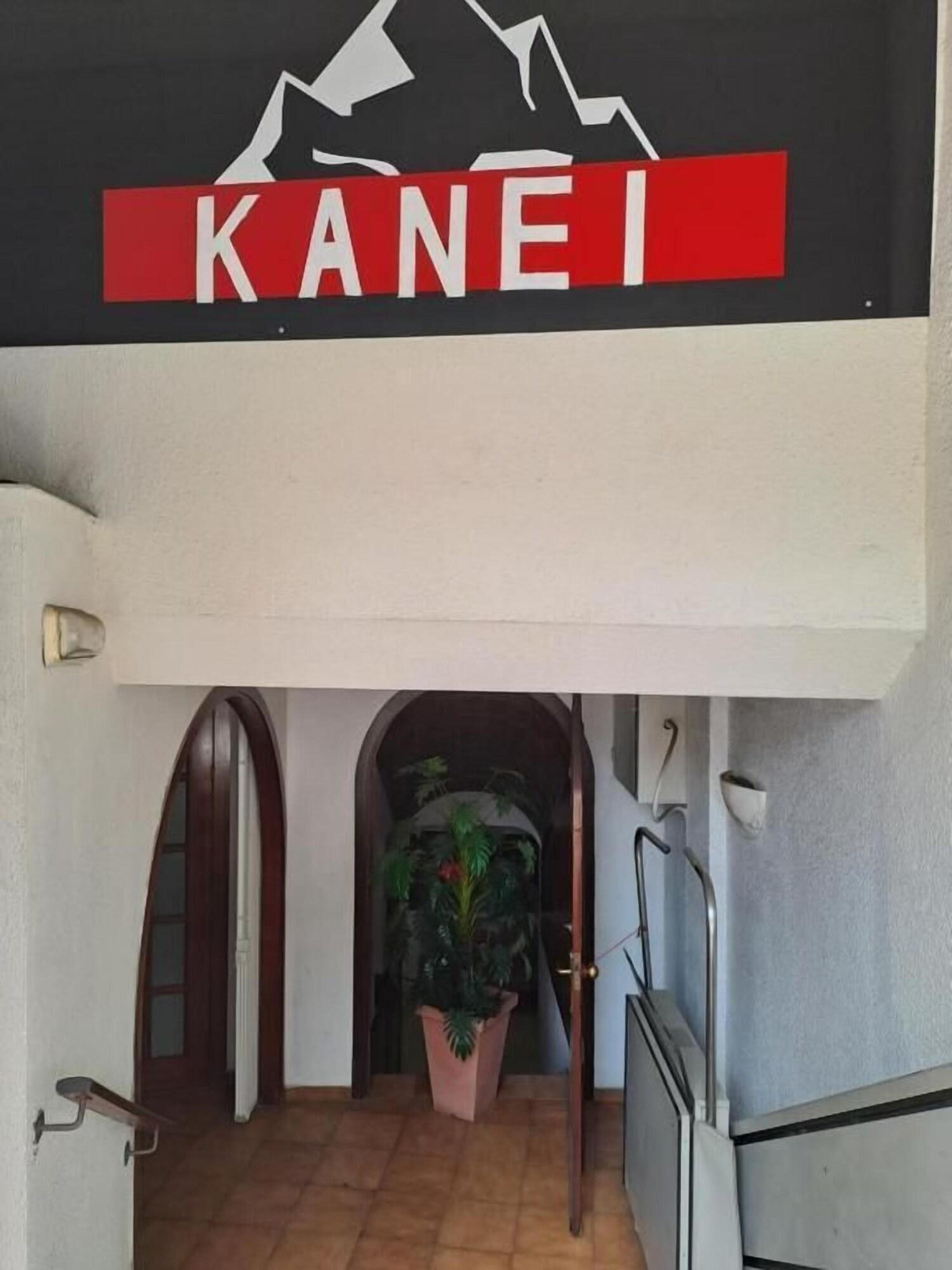 Vista Exterior KANEI