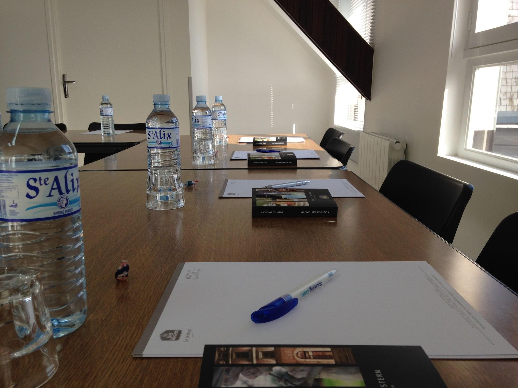 Sala de Reuniones Hotel Le Benhuyc