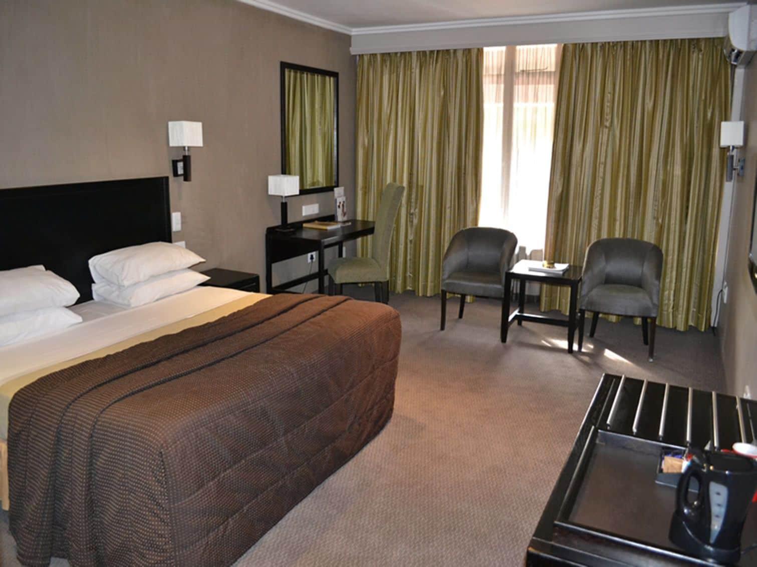 Habitación President Hotel & Conference Venue
