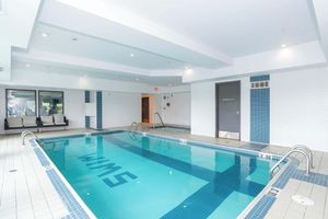 Alojamiento - Sandman Signature Hotel & Suites Langley