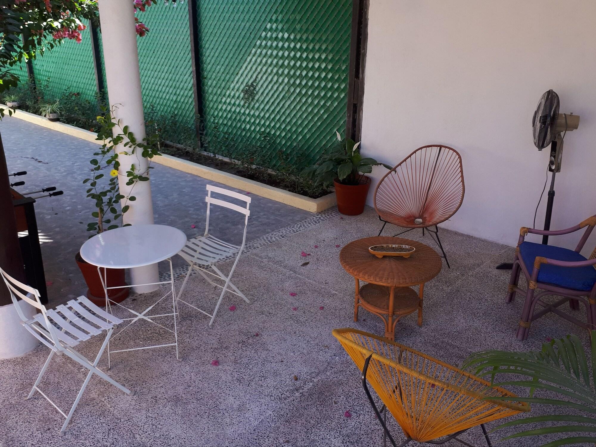 Comodidades del Alojamiento Zihua Lao Centro