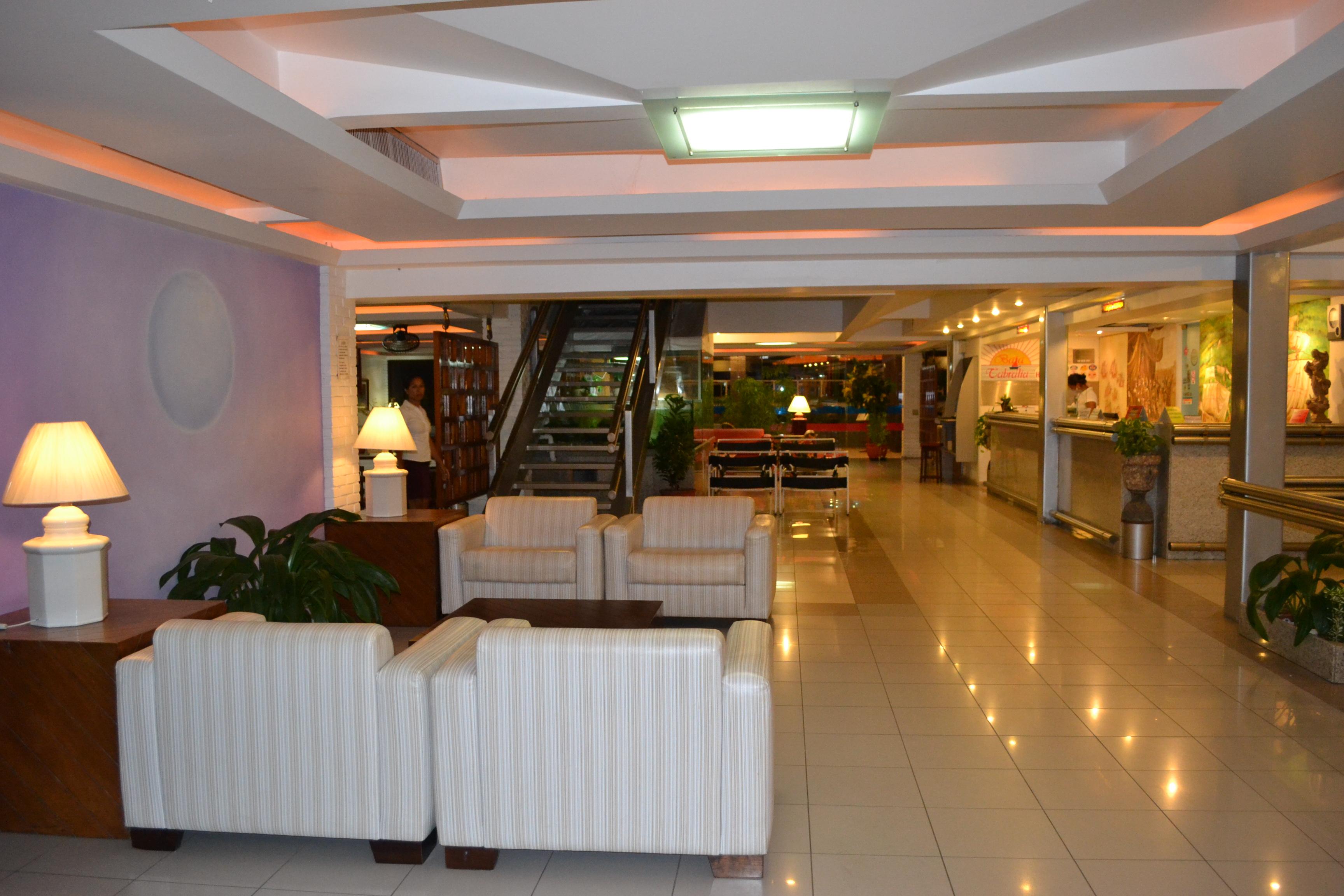 Vista Lobby Baia Cabralia Hotel