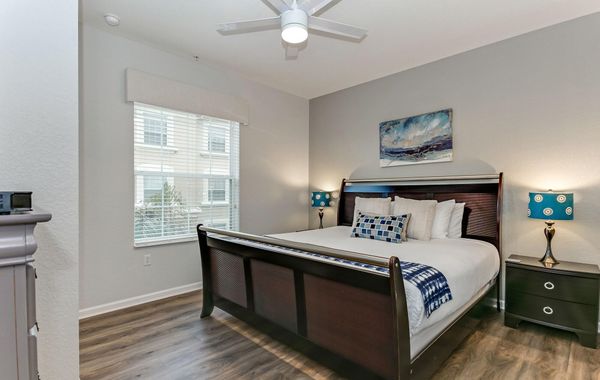 Spring Lakeview 3 Bedroom Condo by RedAwning - Hoteles cerca de Cerca del Aeropuerto en Orlando