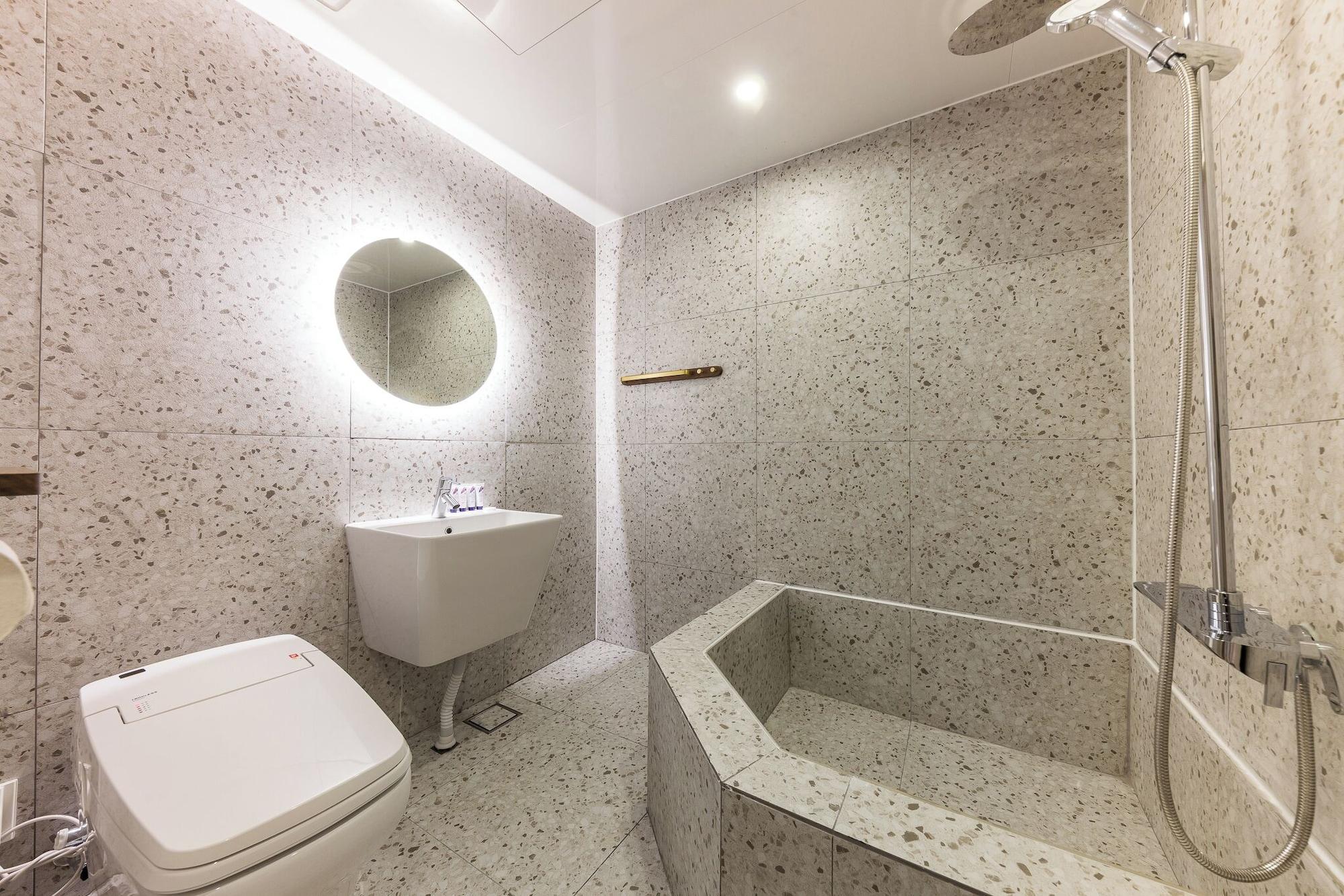 Equipamiento de Habitación hotel gongsan