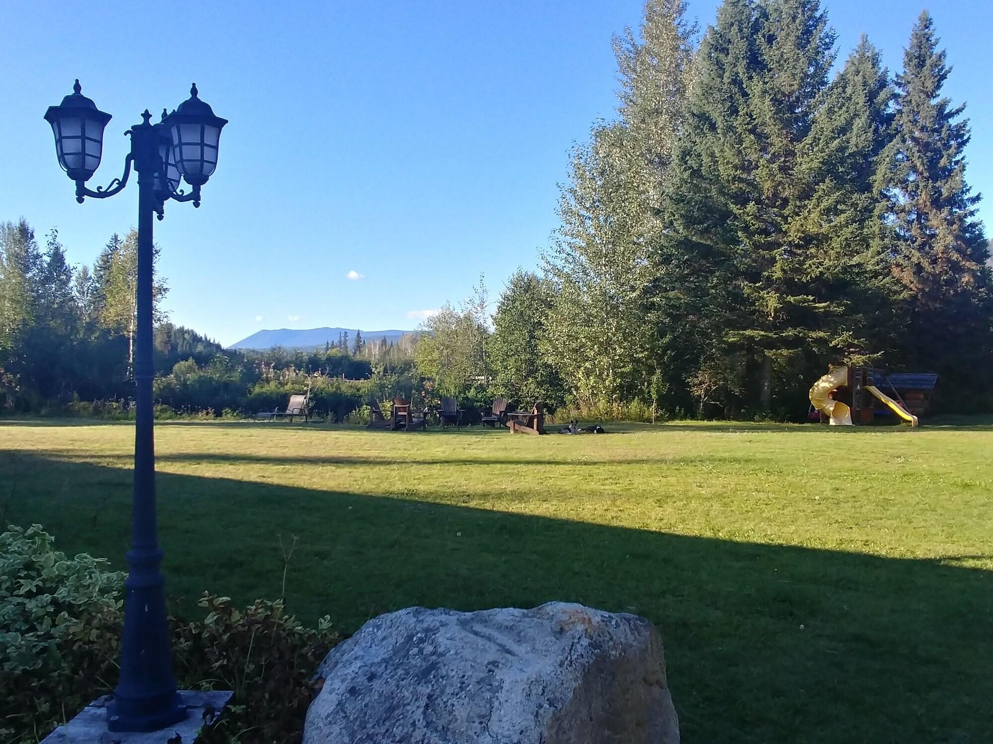 Instalaciones Recreativas Wolfwood Guest Ranch