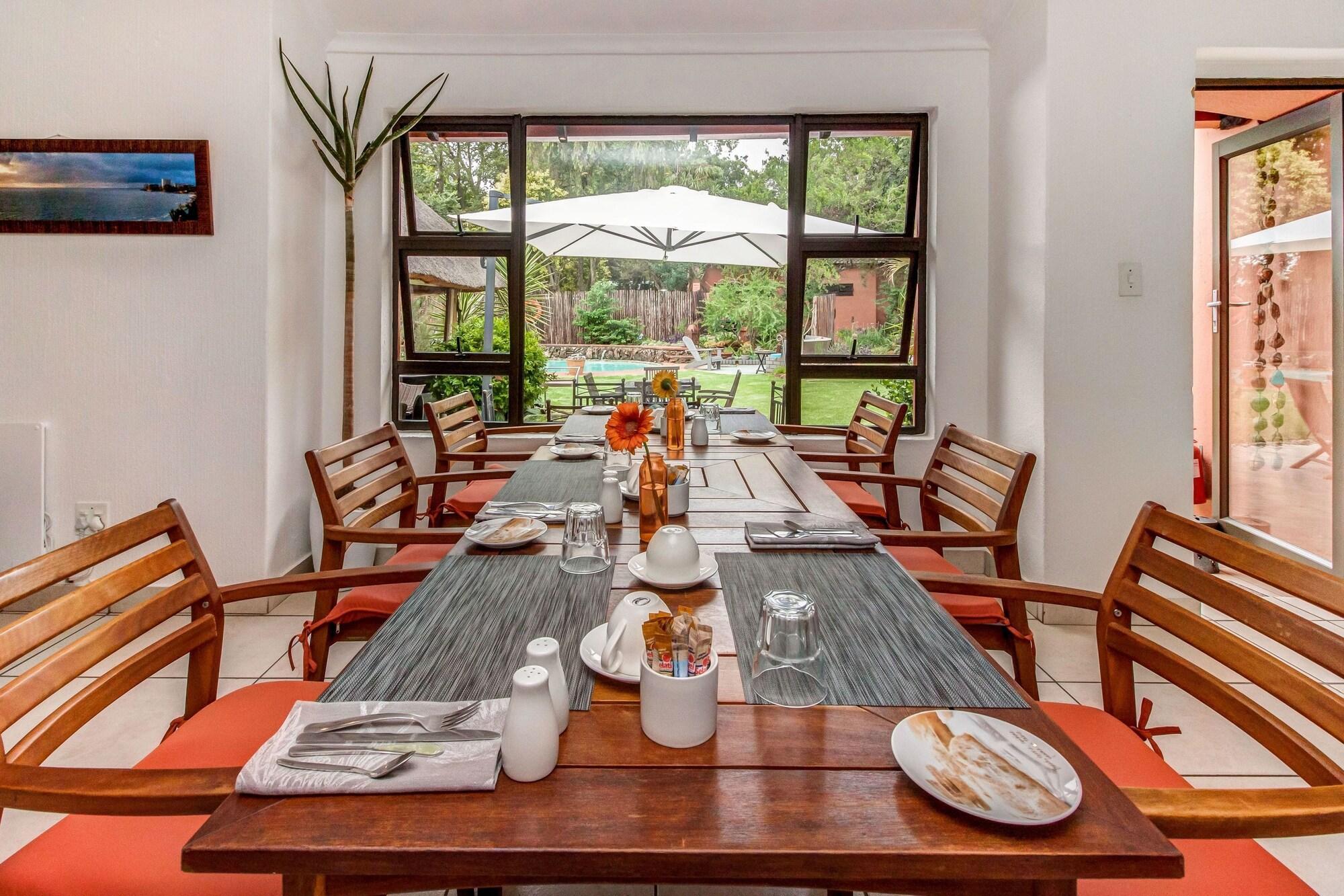 Restaurant Sitatunga Guest Lodge & Transfers