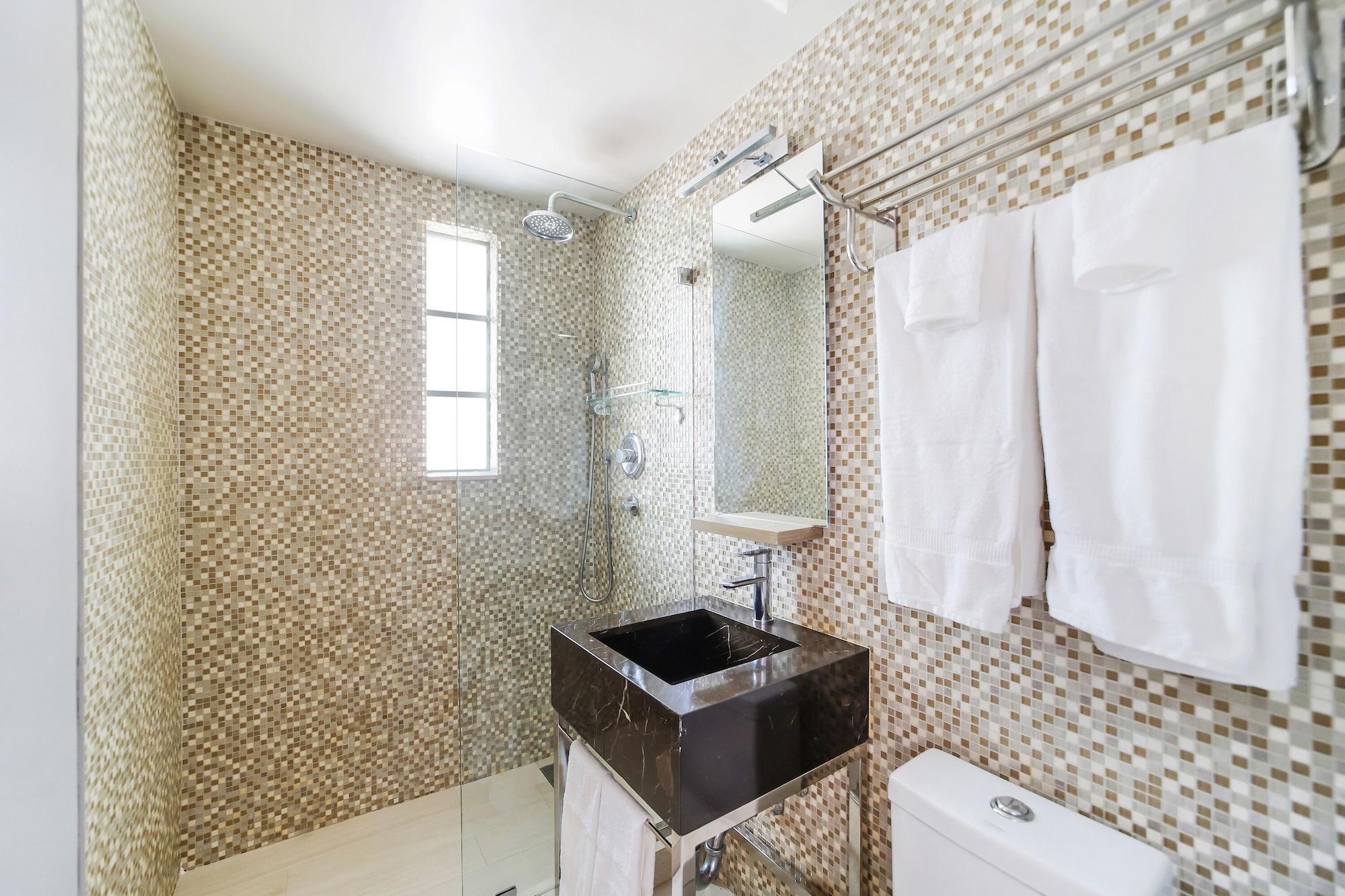 Equipamiento de Habitación Alamo Hotel