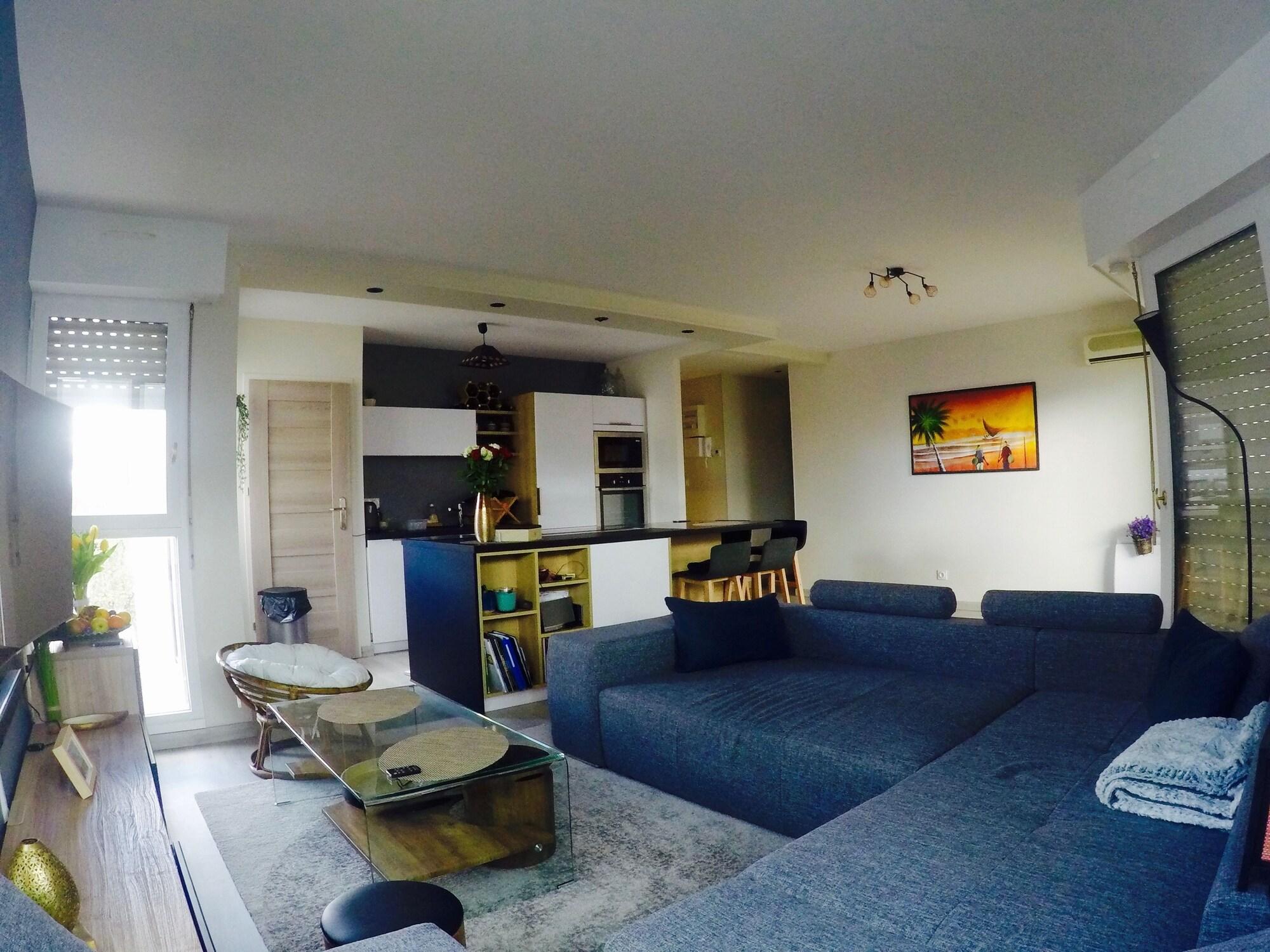 Varios Charming and cosy apartment