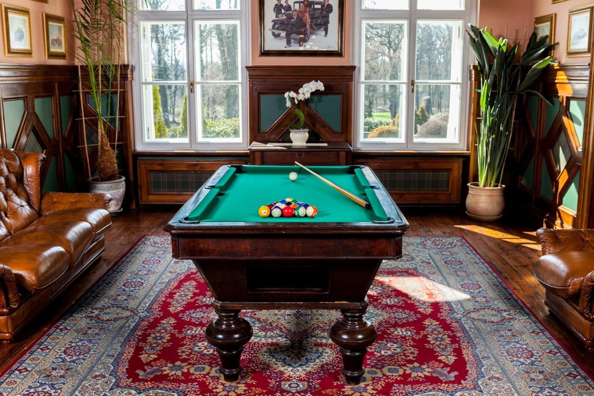 Instalaciones Recreativas Pałac Brzezno