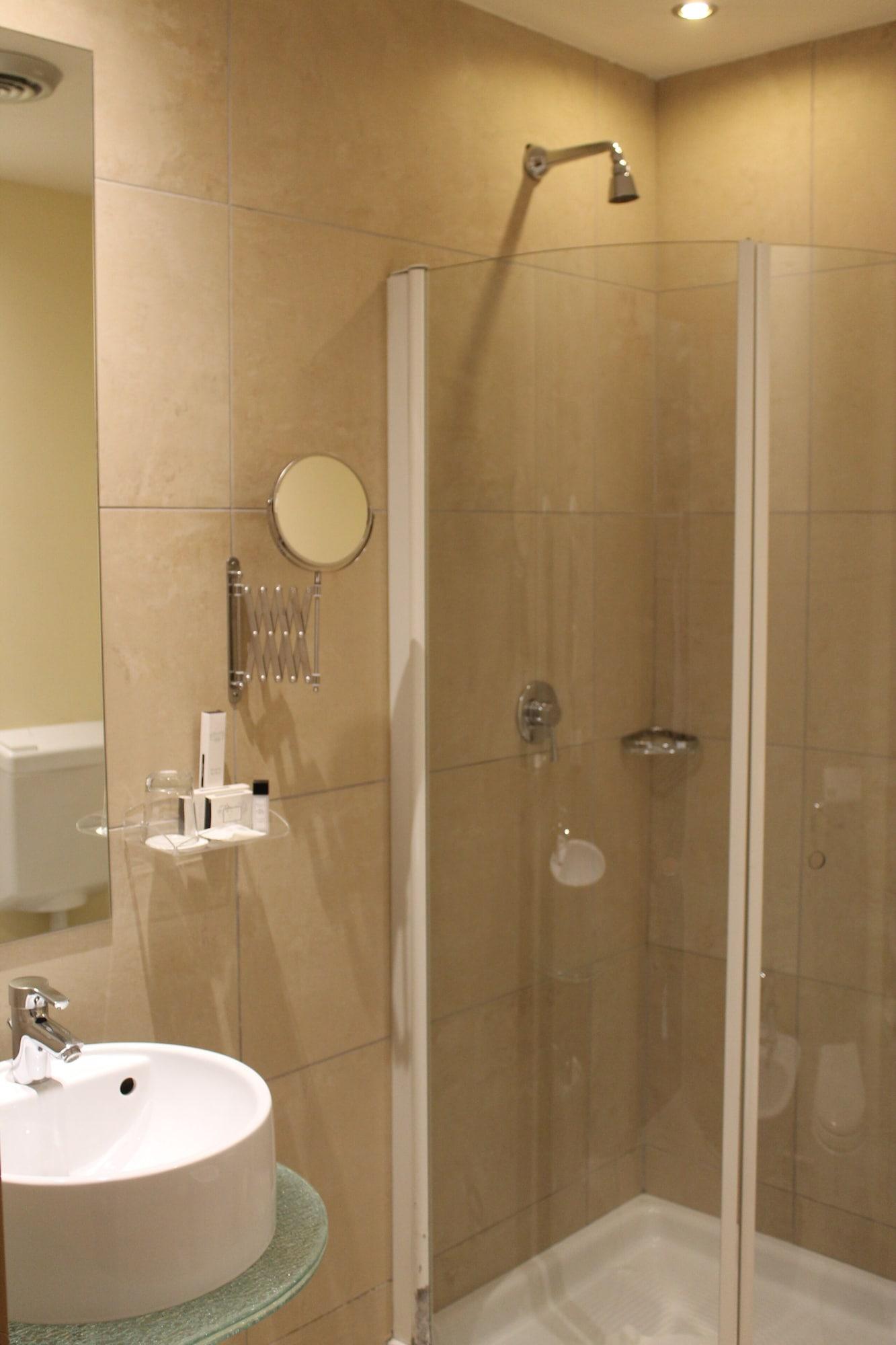 Set de Habitación First Hotel