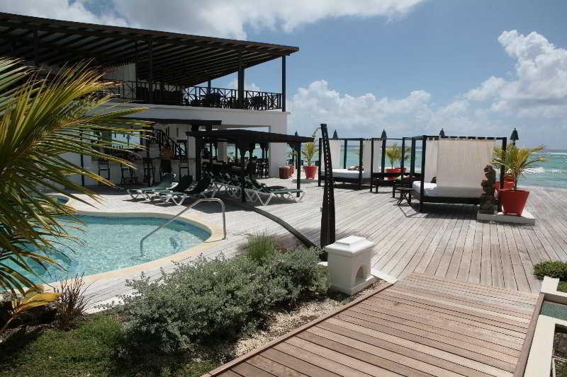 Vista Piscina Silverpoint Hotel