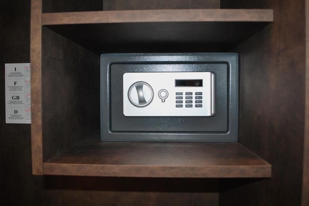 Varios Antica Piacenza