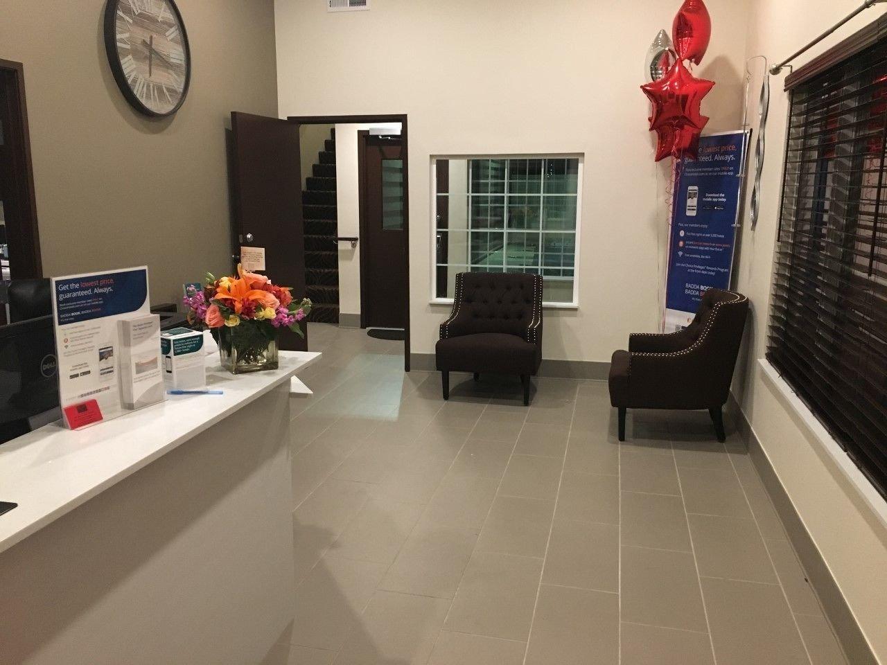 Vista Lobby Econo Lodge Umatilla Columbia River Area