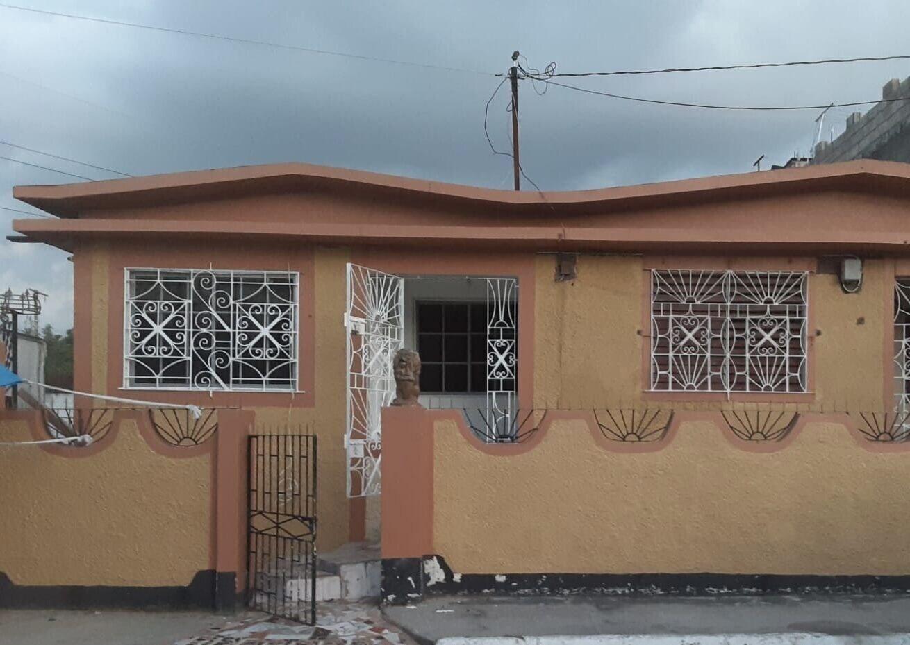 Vista Exterior Harmony Vybz Apartment