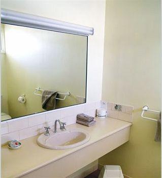 Baño Econo Lodge Hacienda Motel Geelong