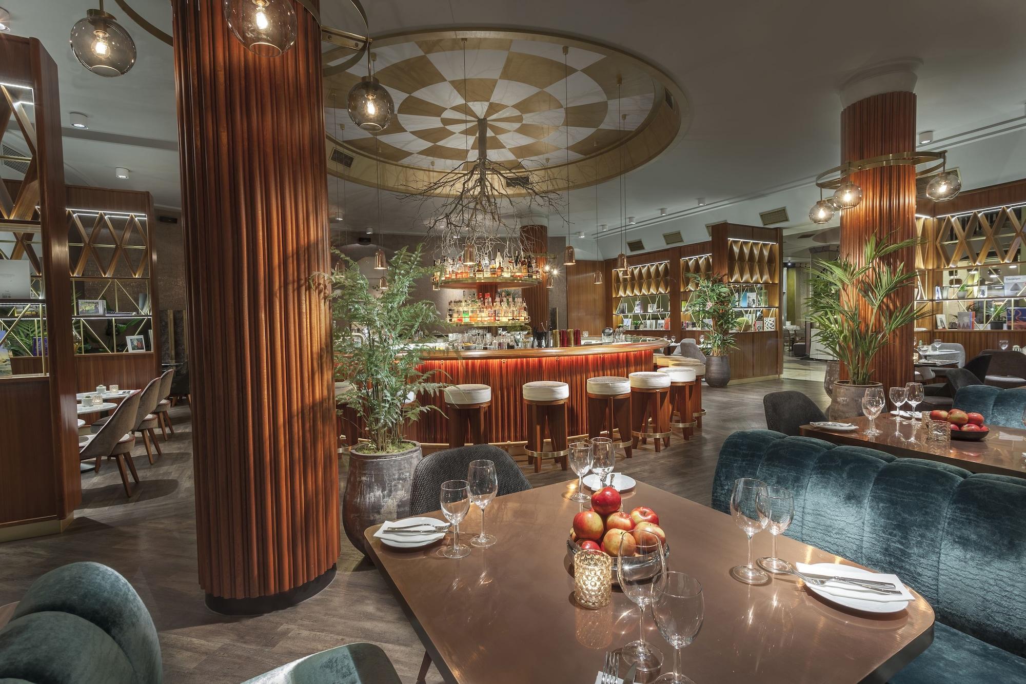 Bar/Salón Jalta Boutique Hotel