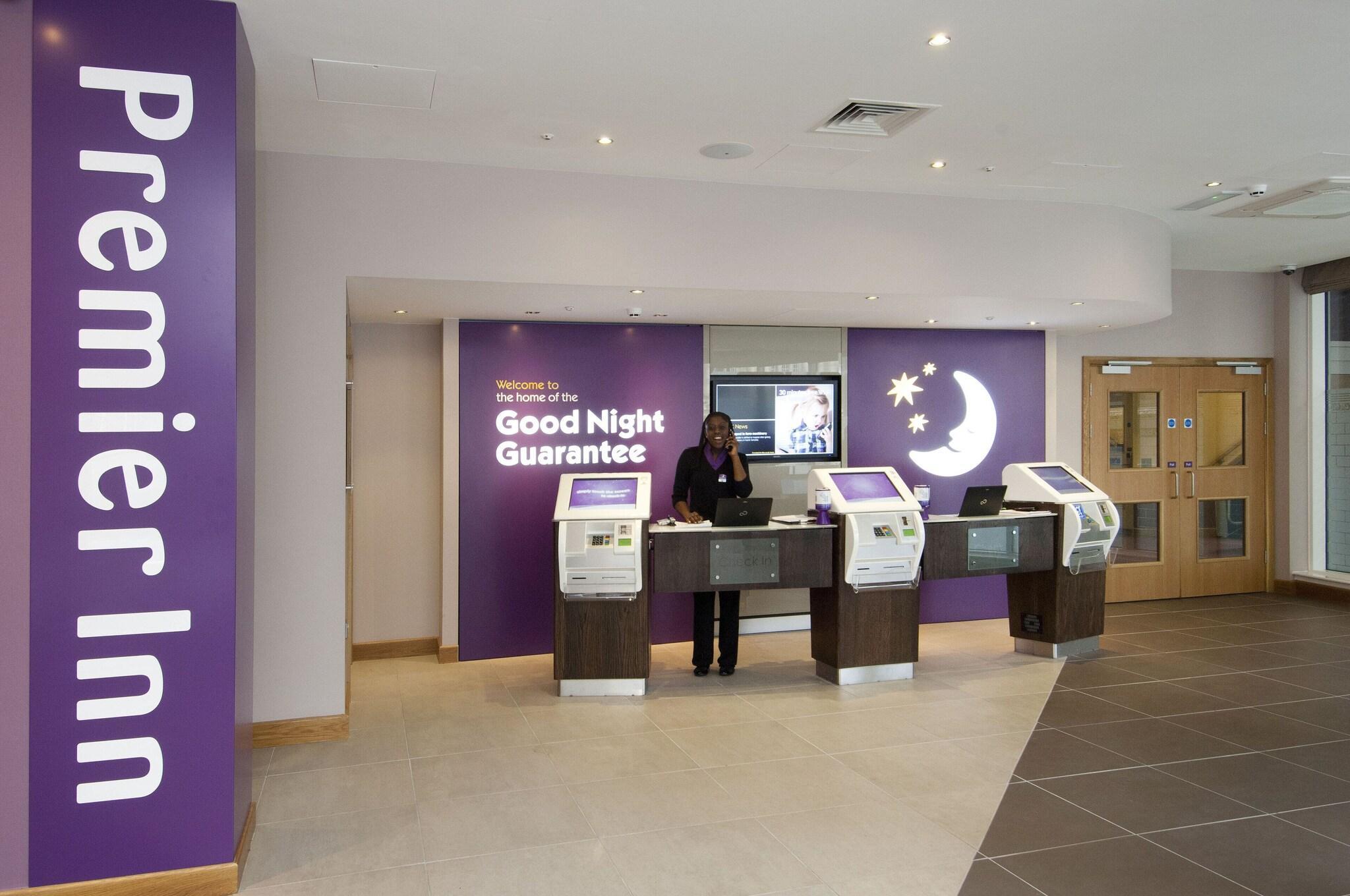 Vista Lobby Premier Inn London Waterloo