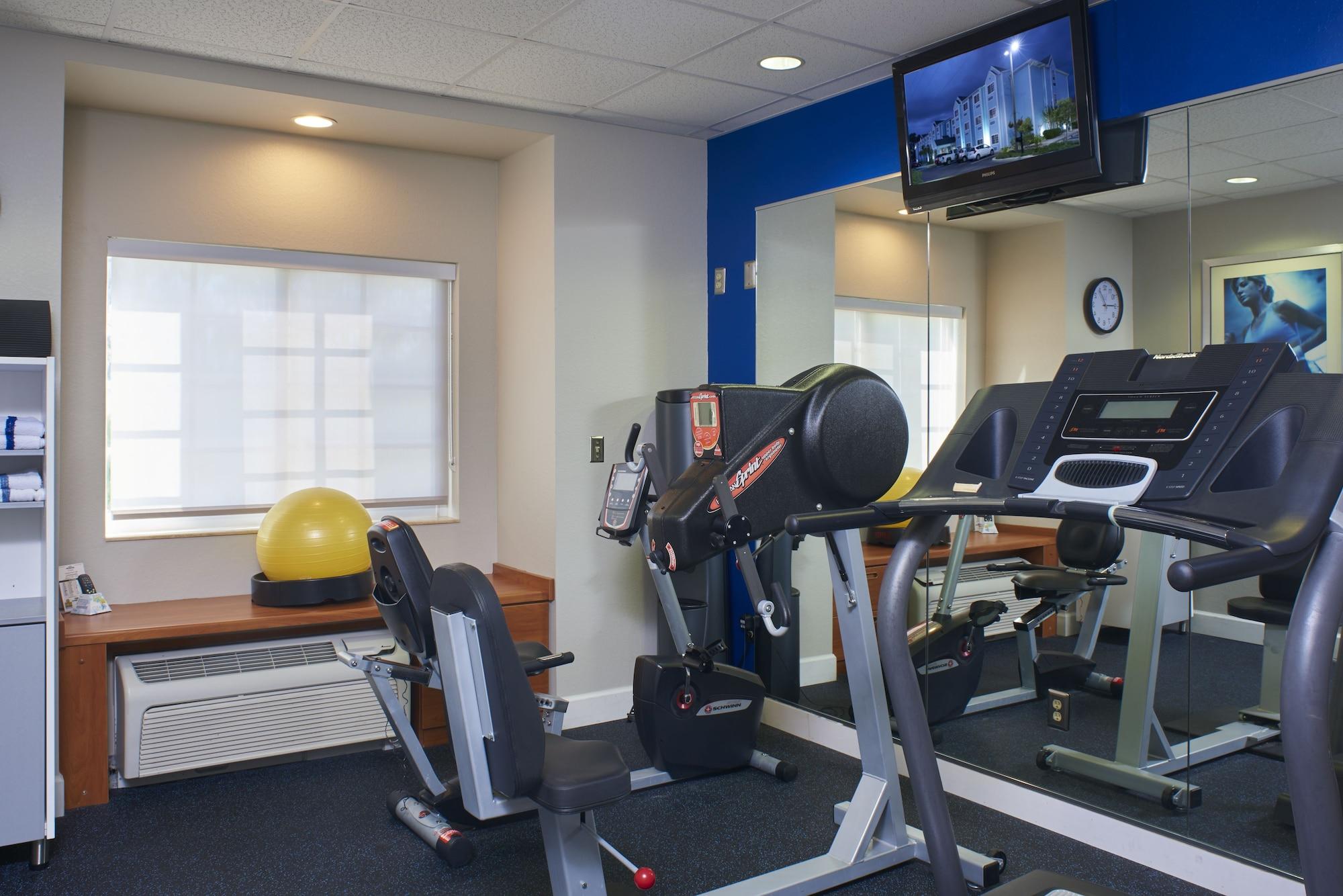 Gimnasio Microtel Inn & Suites by Wyndham Port Charlotte/Punta Gorda