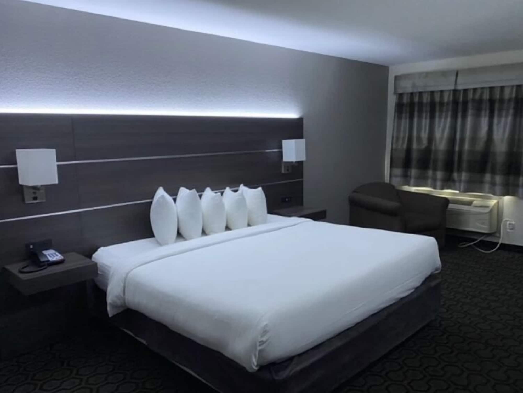 Varios Days Inn by Wyndham Wagoner
