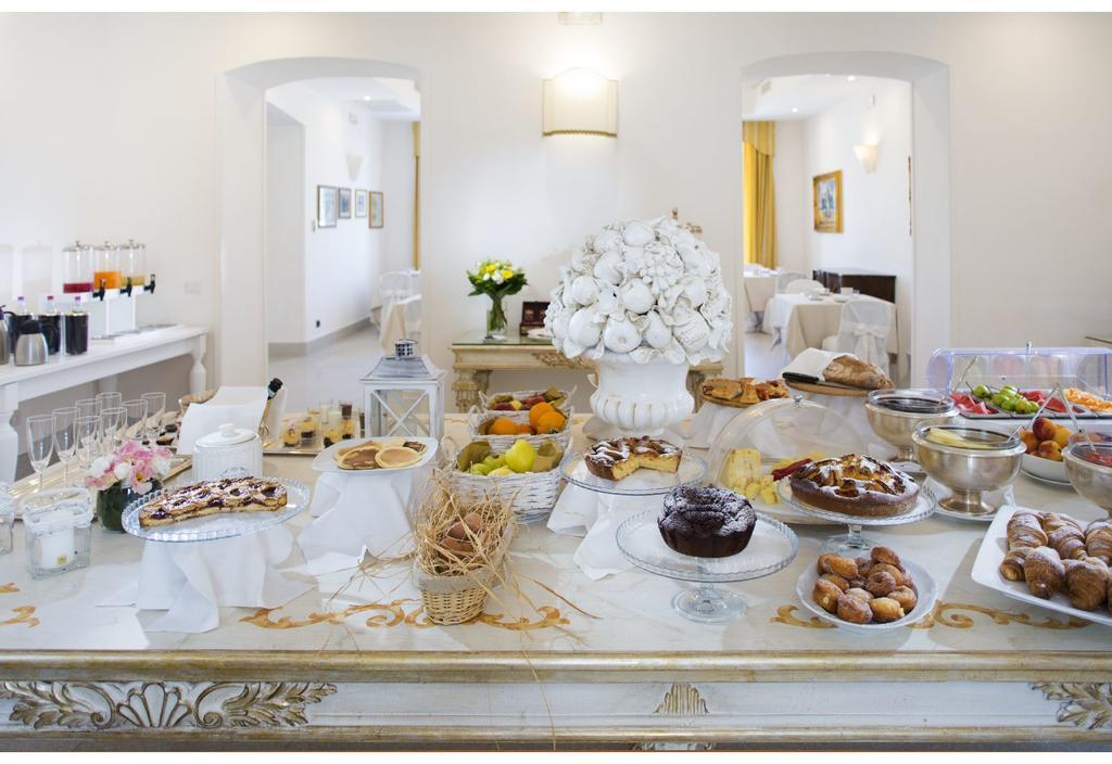 Bar/Salón Grande Albergo Internazionale