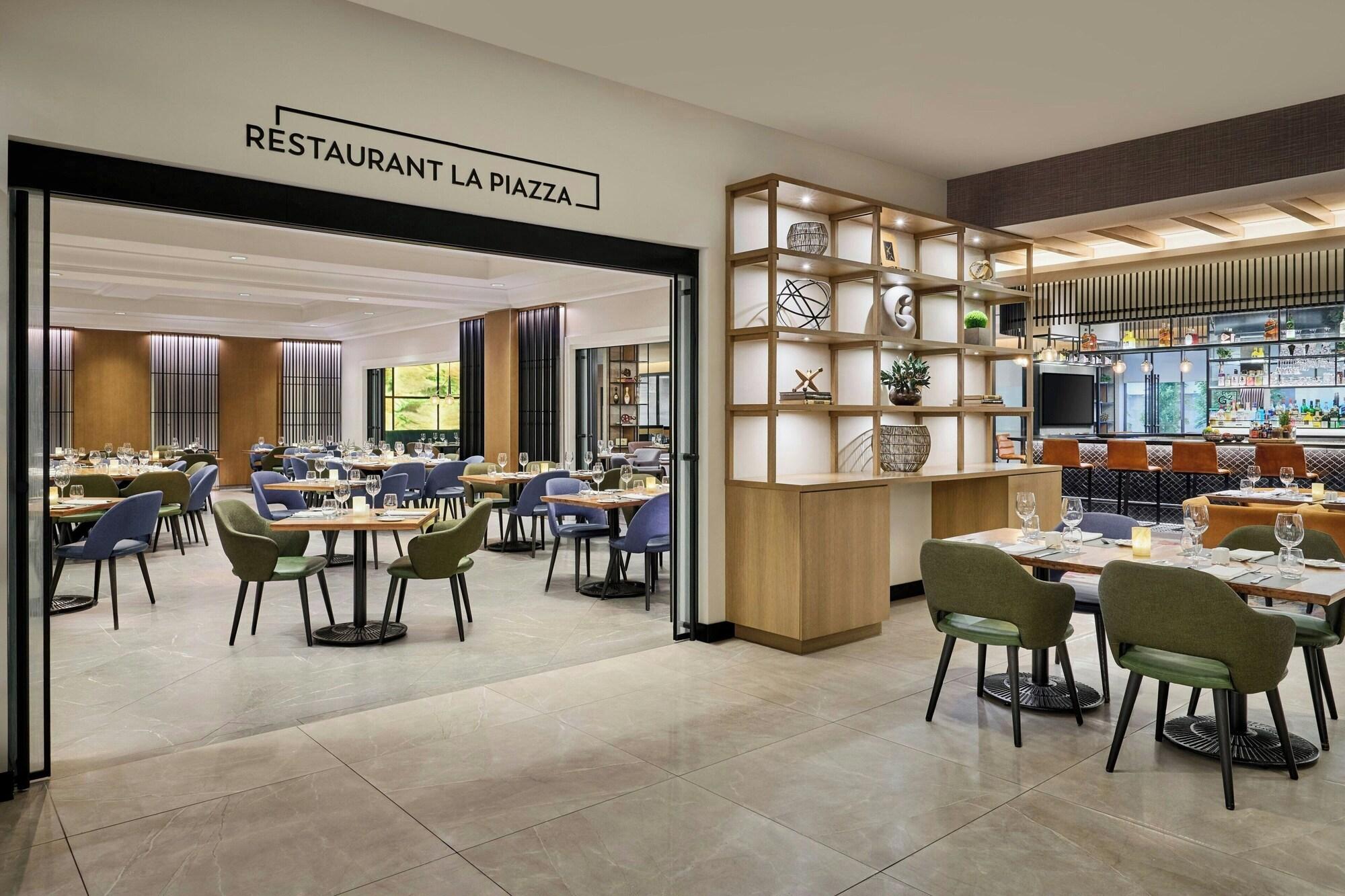 Restaurant Sheraton Laval Hotel