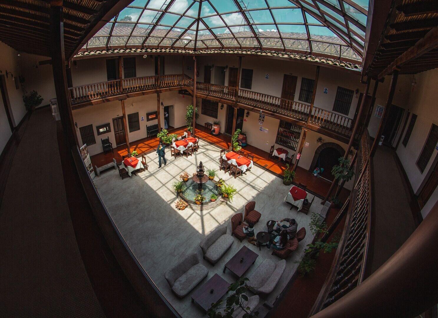 Equipamiento de Habitación Hotel Cajamarca
