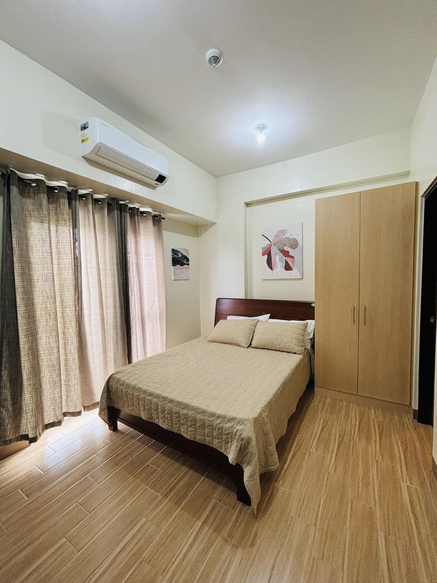 Varios Megaworld Iloilo Condo Unit