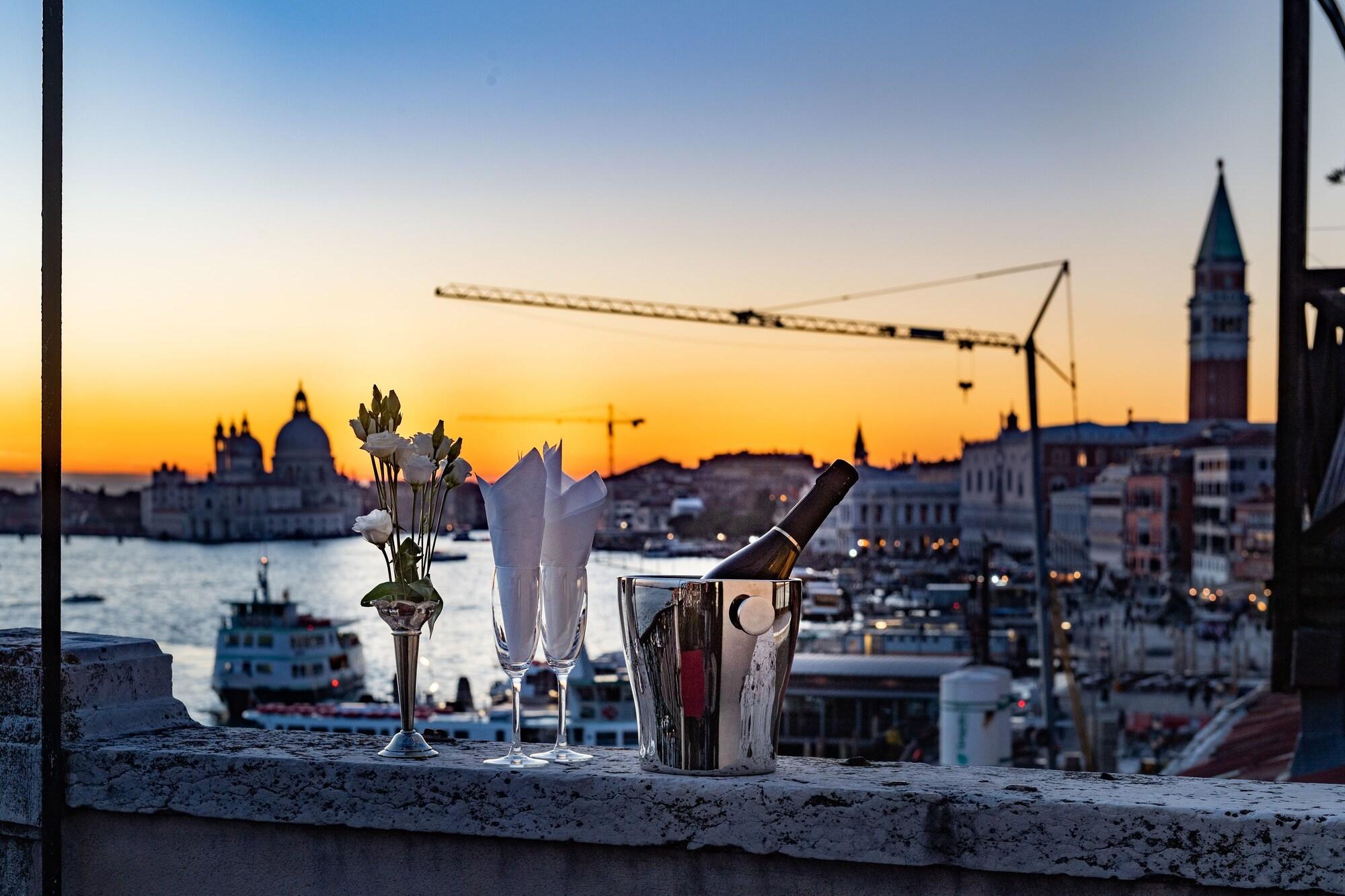 Vista Exterior A Tribute To Music