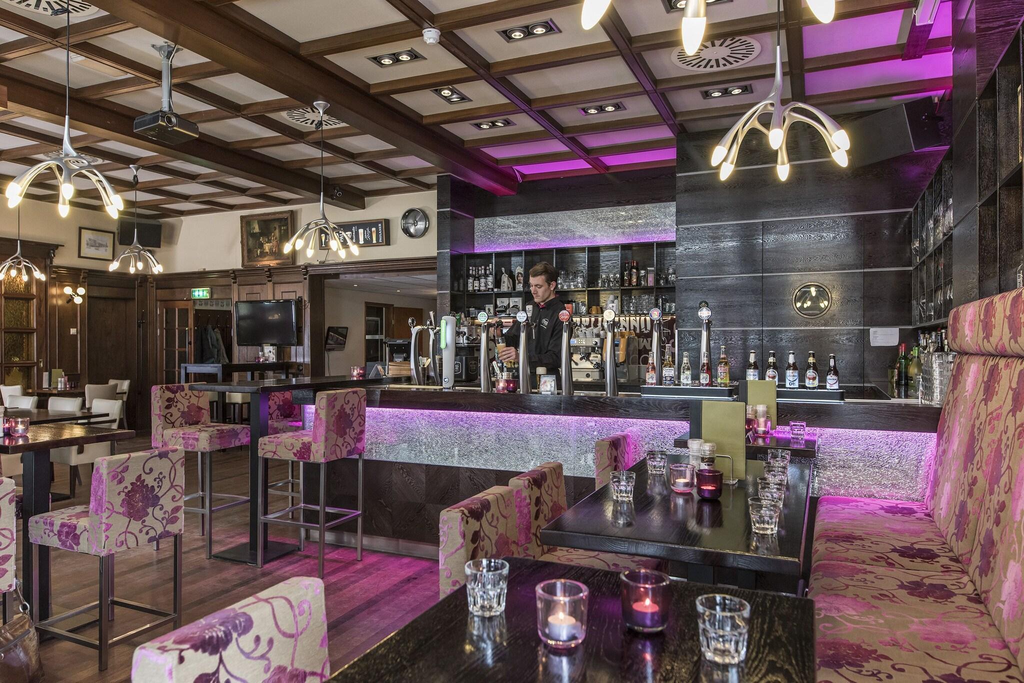 Bar/Salón Het Wapen Van Elst