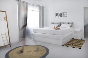 Alquiler Vacacional - Vista Infinita 1, Brand New Luxury Studio in Mykonos