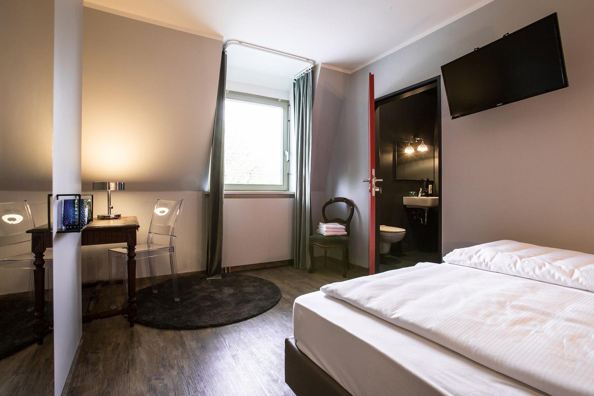 Varios Hotel Heimathafen
