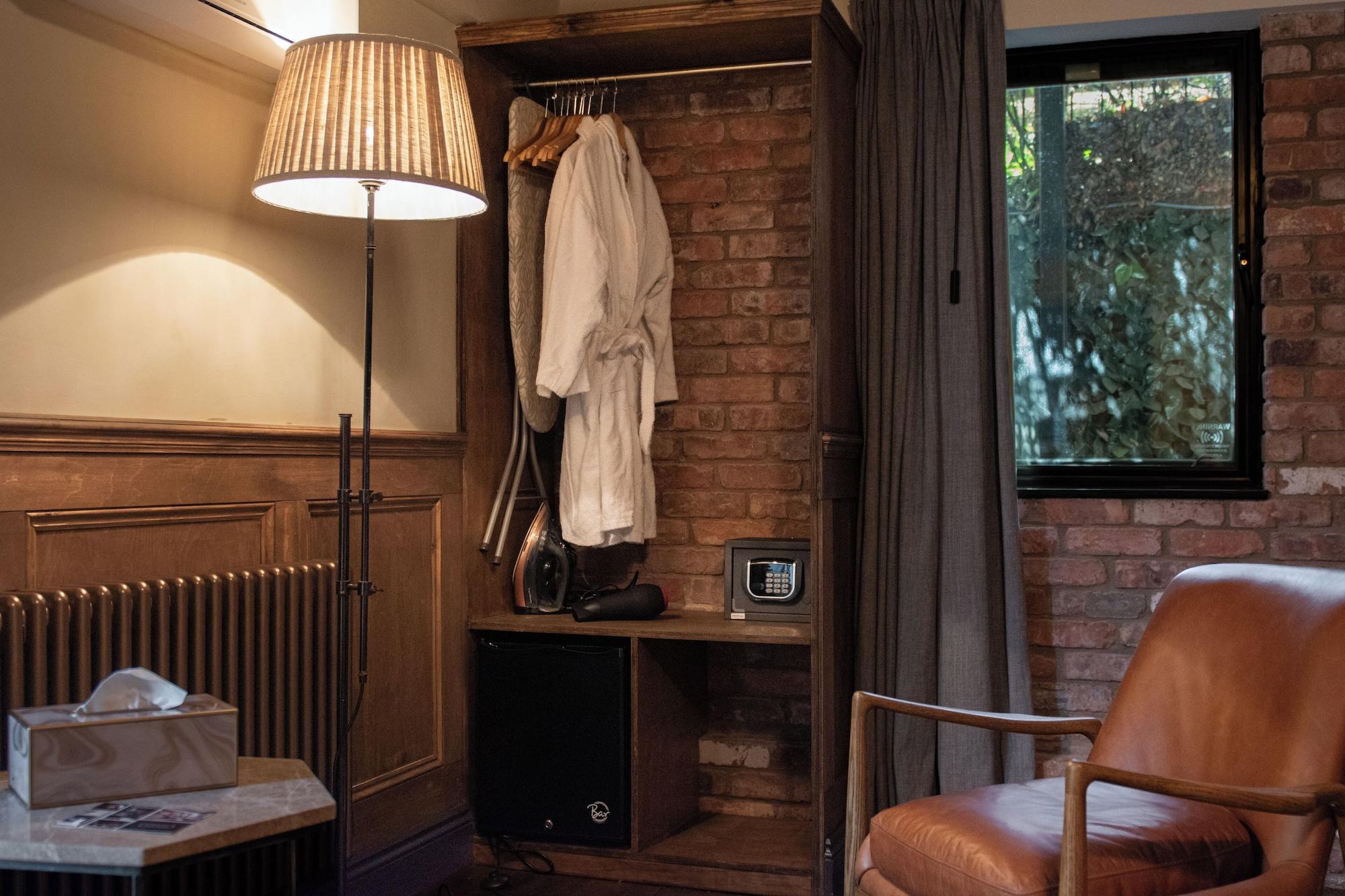 Comodidades del Alojamiento The Waterway Pub and Rooms