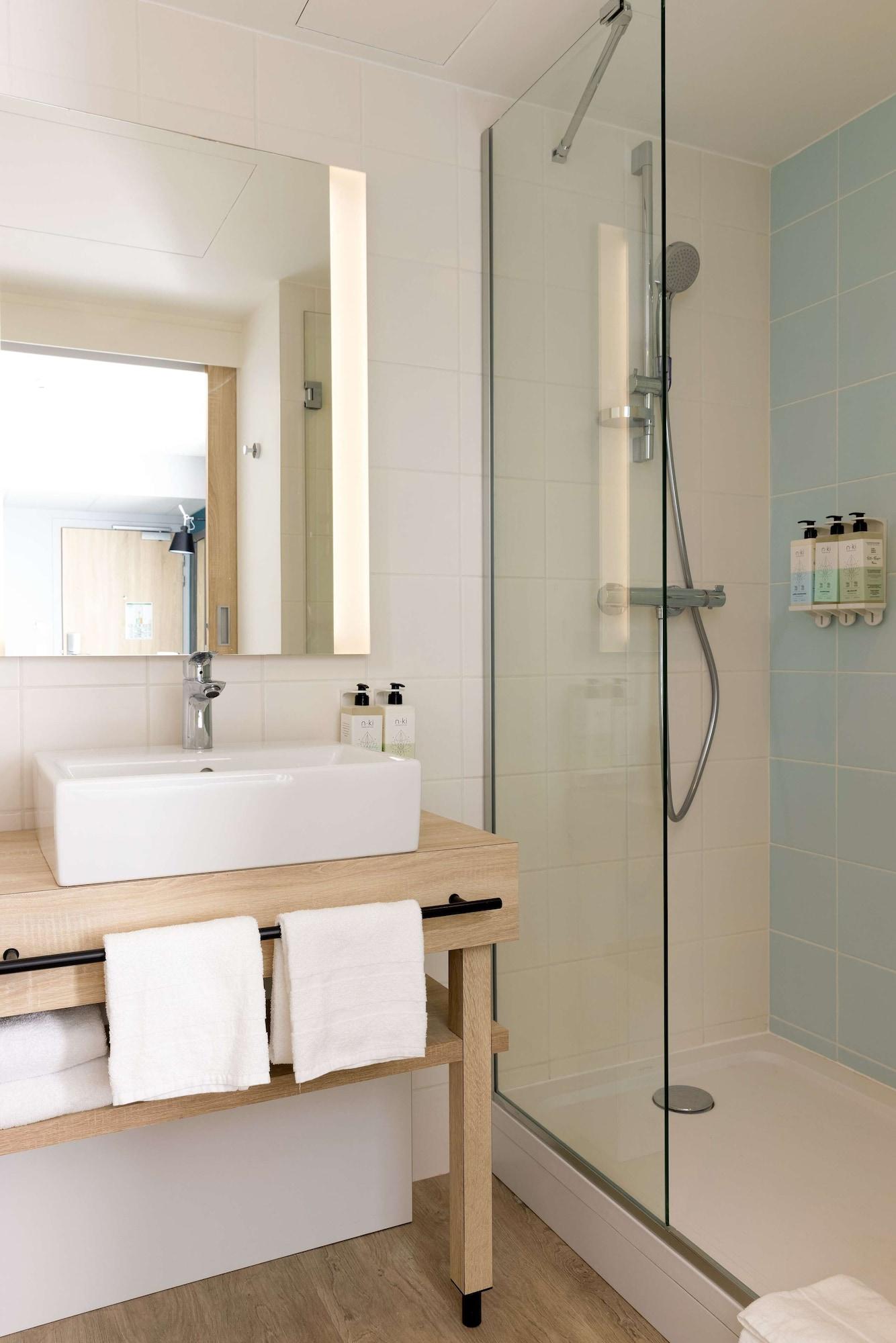 Equipamiento de Habitación Hampton by Hilton Tours Centre