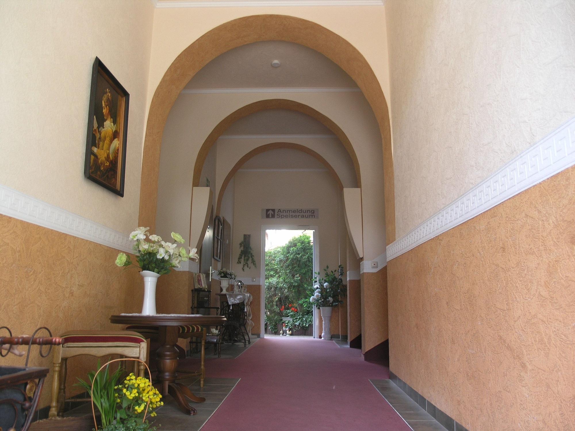 Vista Lobby Pension Triebischtal