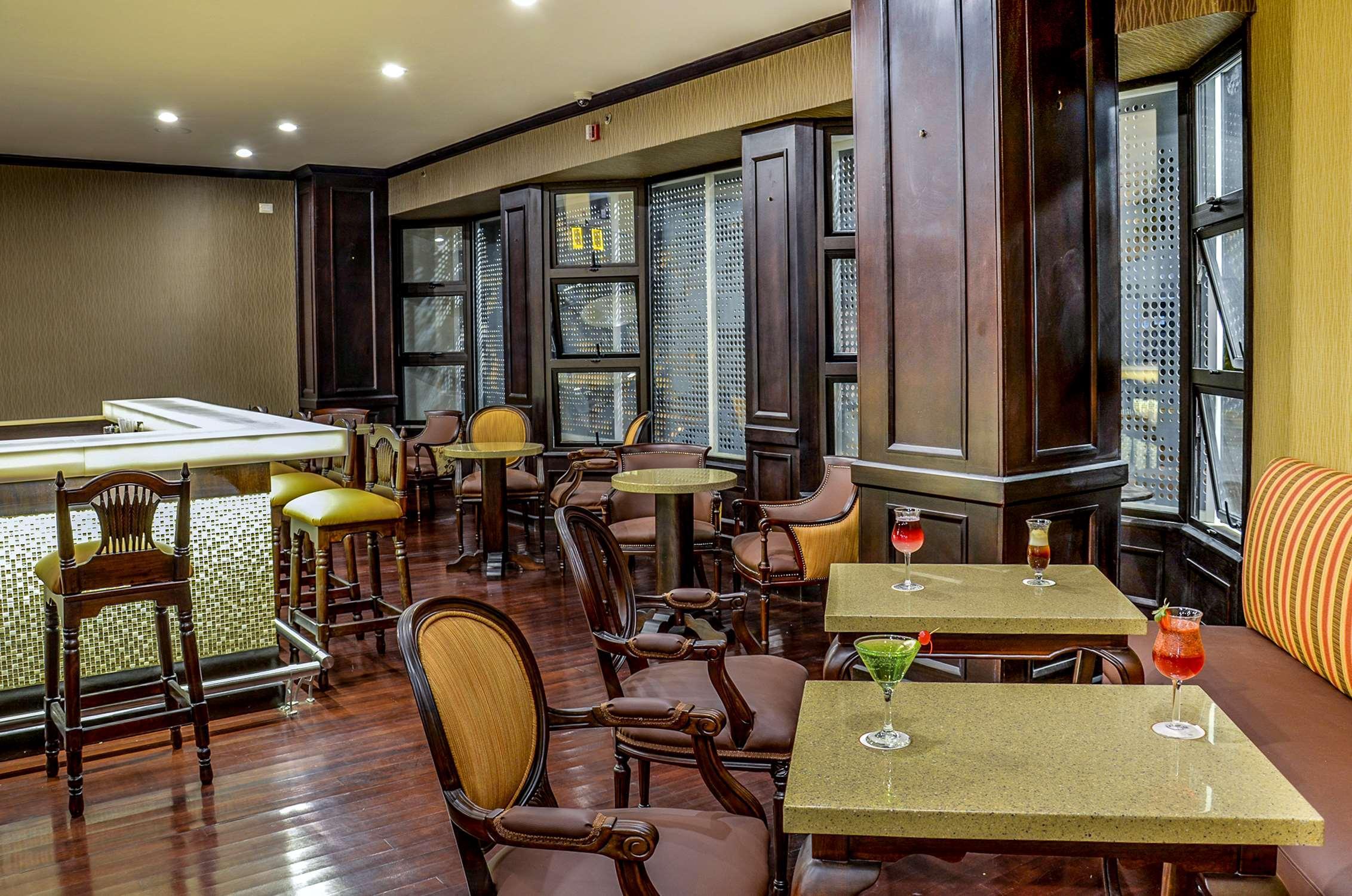 Restaurant Hilton Garden Inn Guatemala City