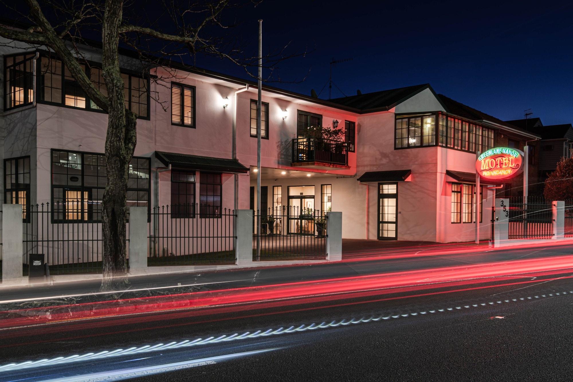 Varios Greenlane Manor Motel