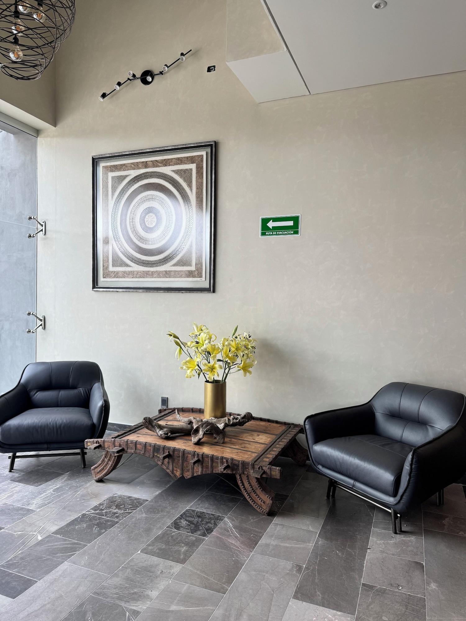 Vista Lobby Hotel Zuma Colony