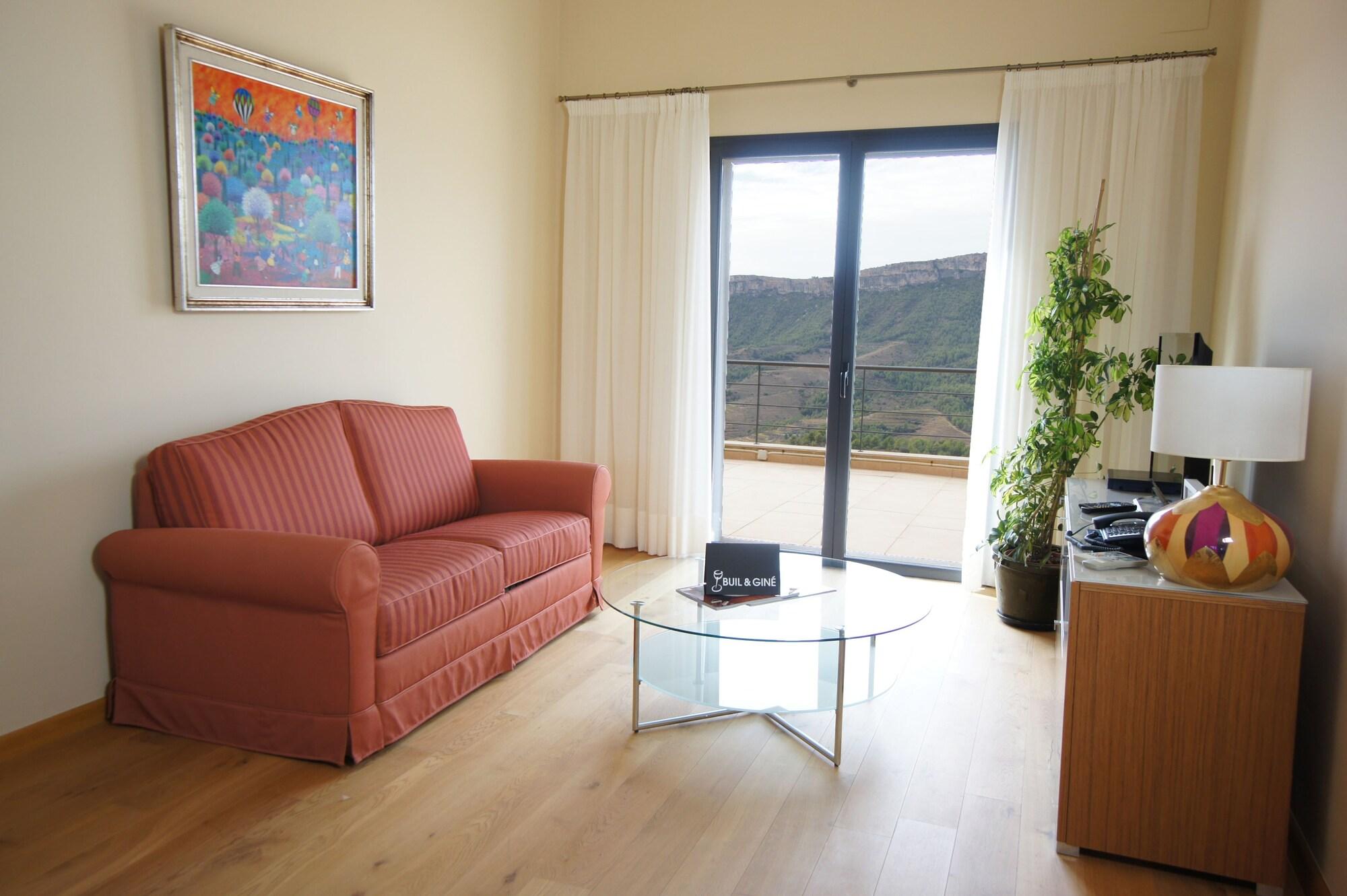 Comodidades del Alojamiento Buil & Gine Wine Hotel