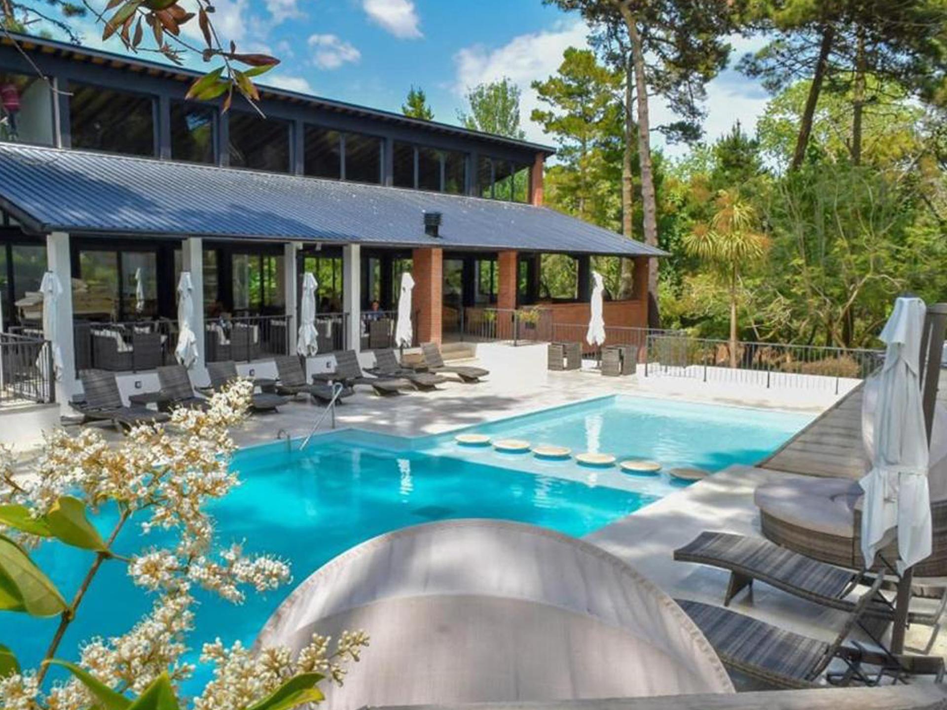 Vista Piscina Carilo Hills by Bund