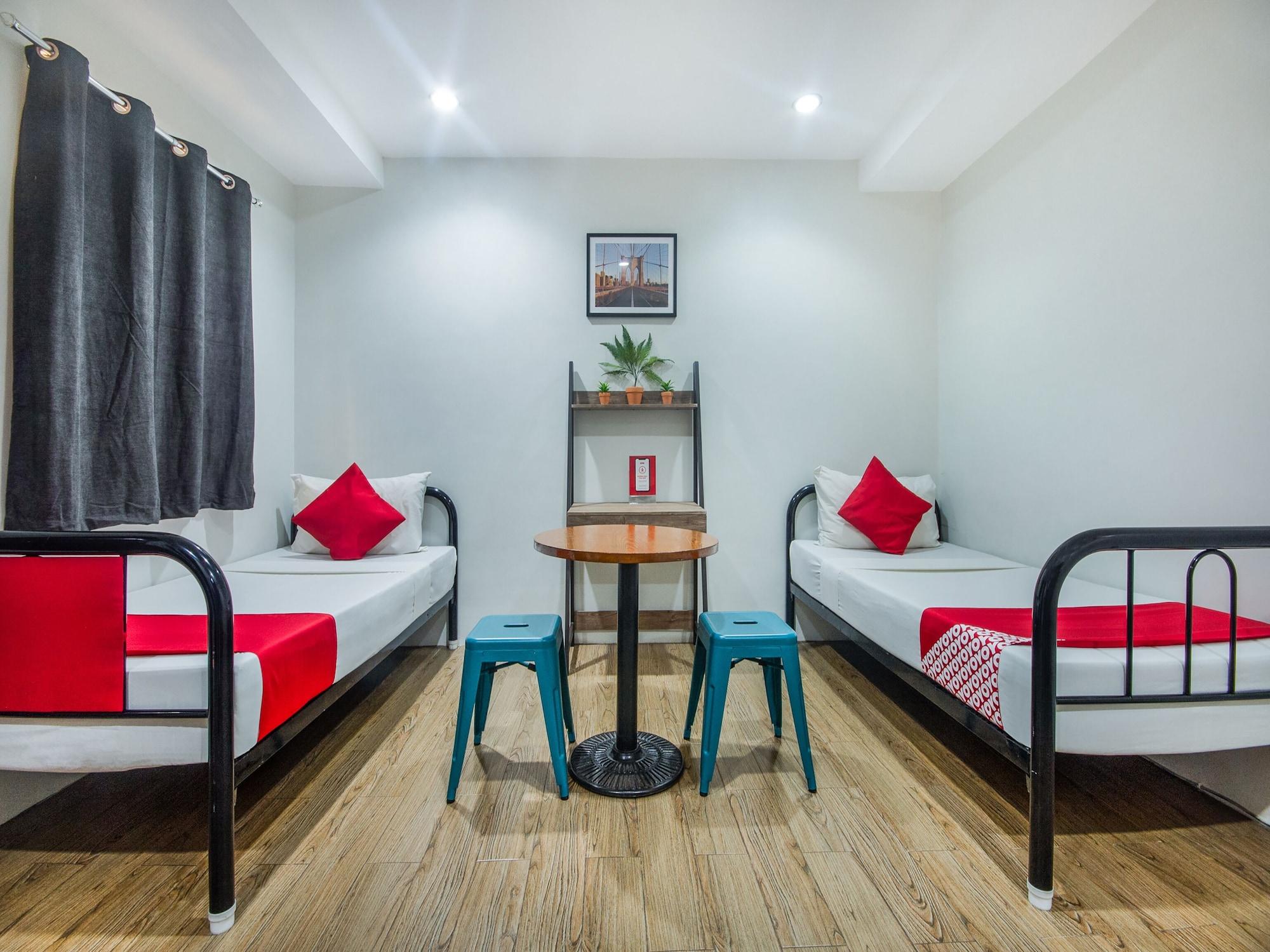 Habitación OYO 443 Maria Cristina Arcade Suites