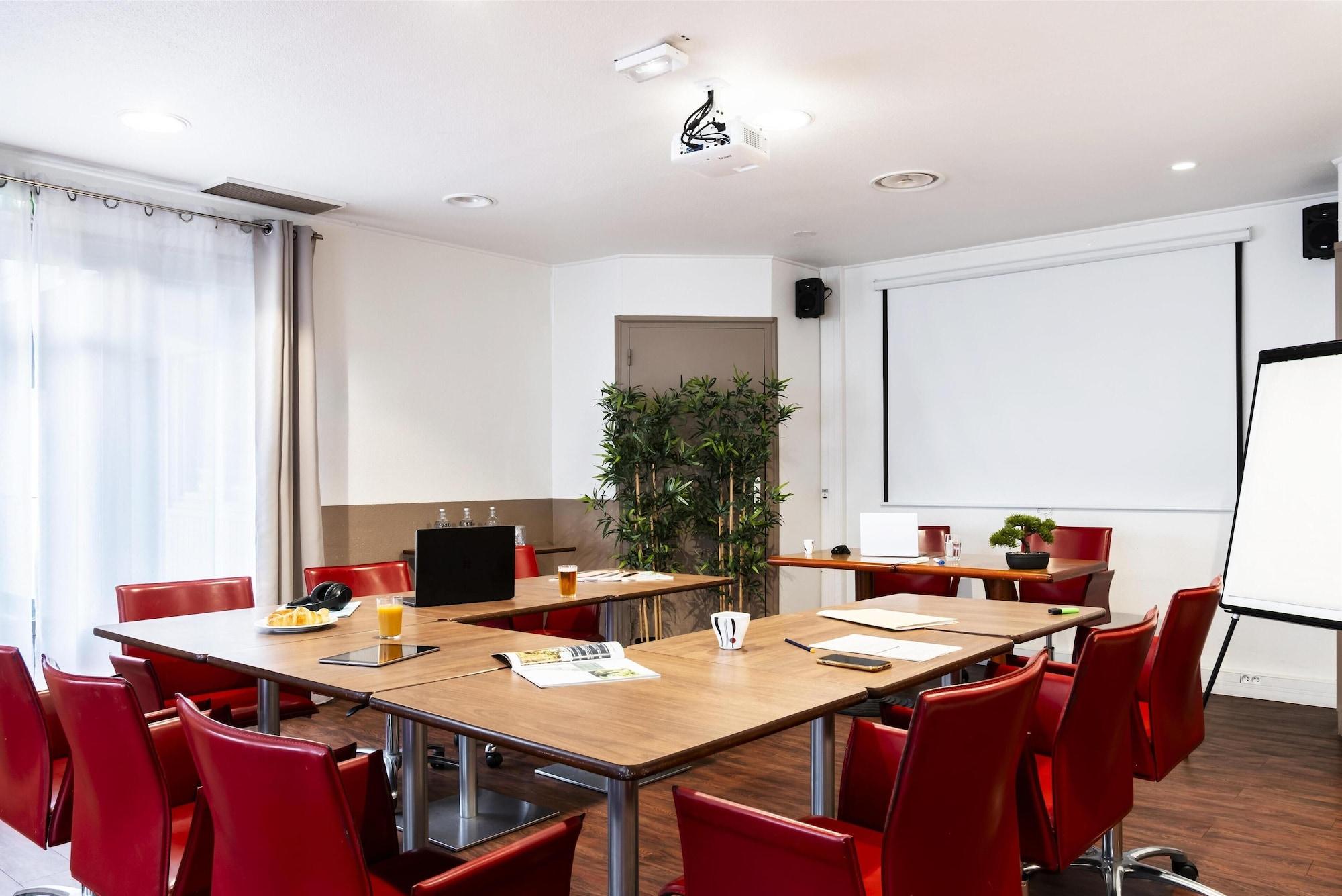 Sala de Reuniones Hotel Campanile Montesson - Le Vésinet