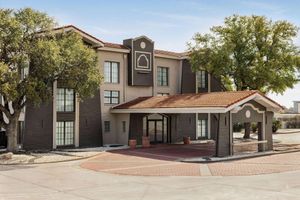 Alojamiento - La Quinta Inn by Wyndham San Antonio I-35 N at Toepperwein