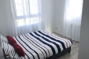 Alquiler Vacacional - Club House 2 - Cottage in the Heart of Carquefou - bus N ° 85 at 50m