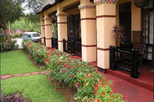 Alojamiento - Lalani Hotel and Conference Centre