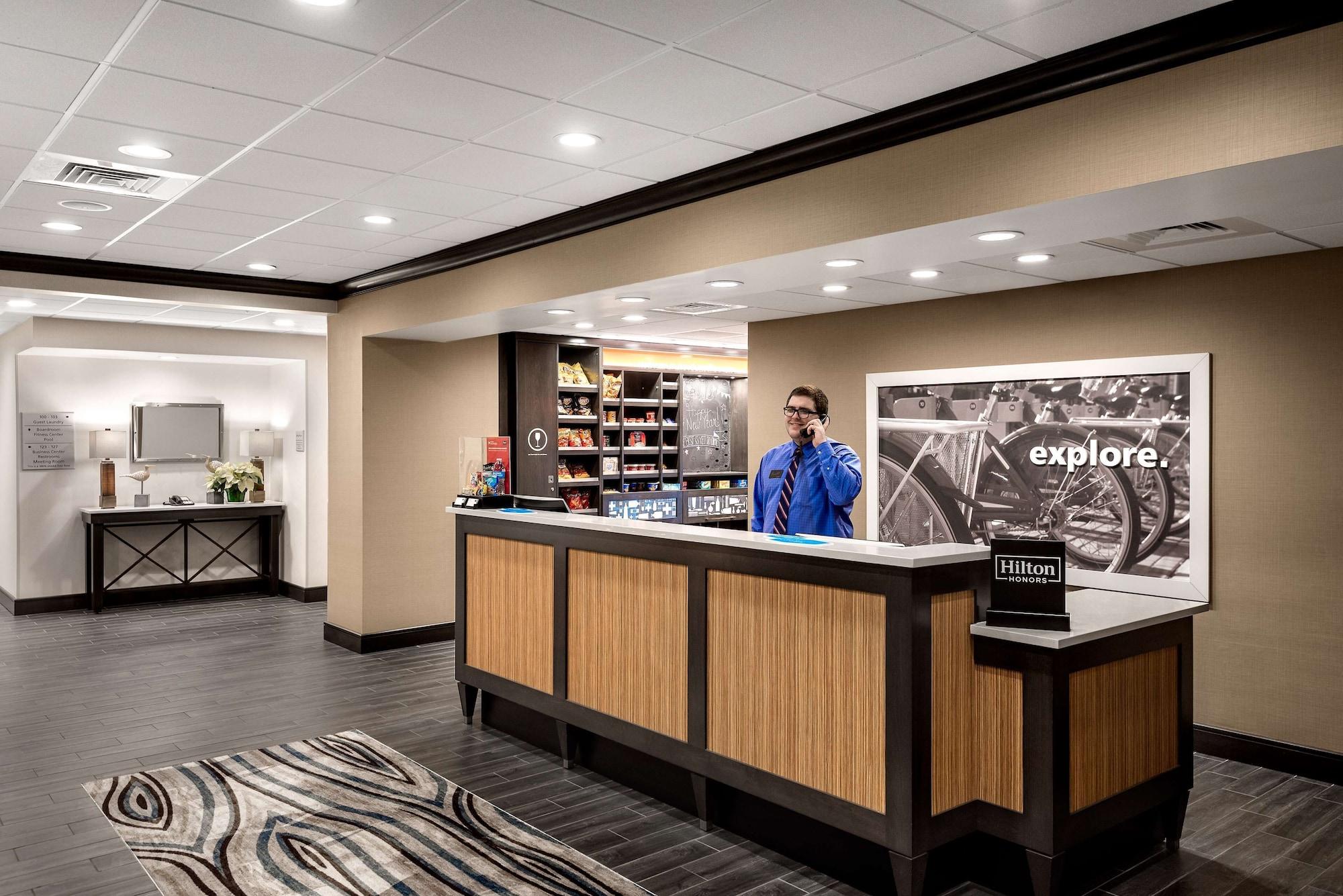 Vista Lobby Hampton Inn & Suites West Melbourne-Palm Bay Road