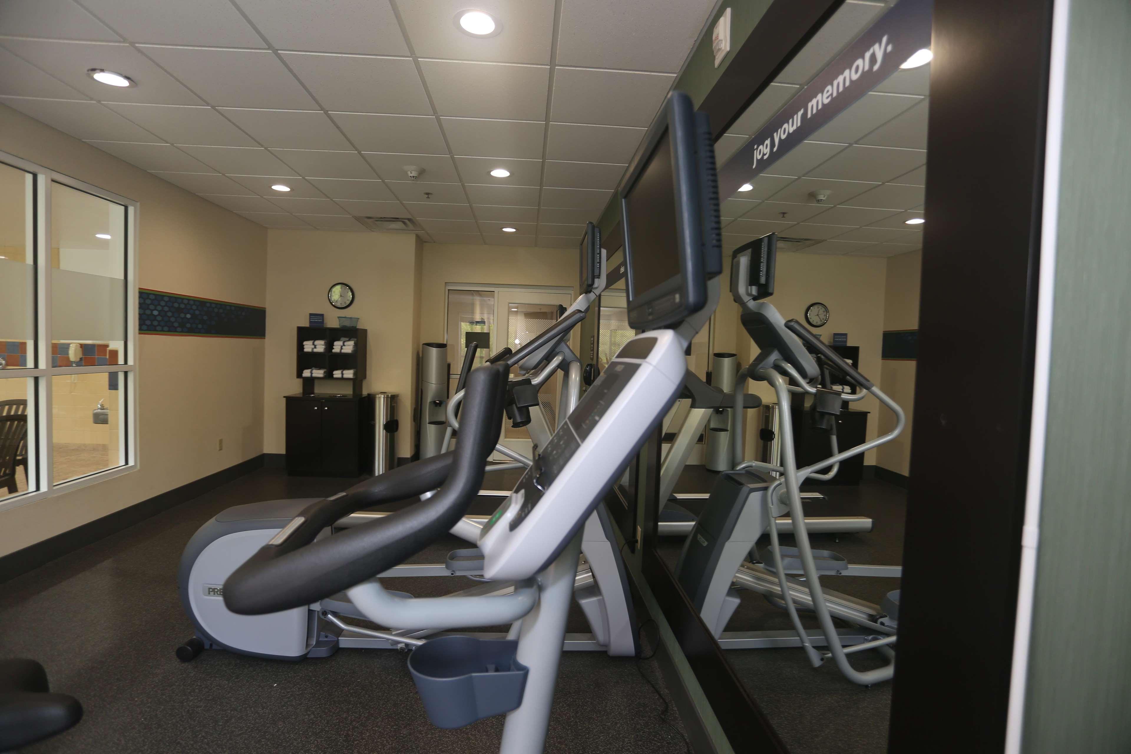 Gimnasio Hampton Inn Owego